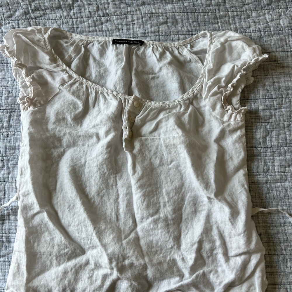 Brandy Melville White Ruffled Cap Sleeve Blouse - Picture 3 of 10